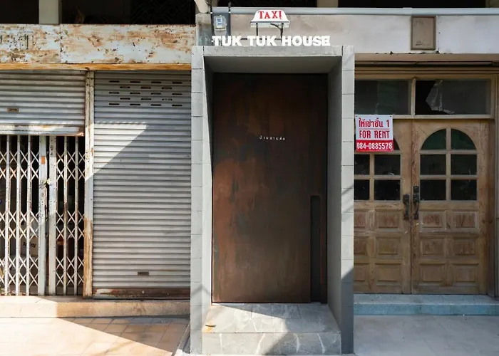 Tuk Tuk House 250m From Mrt Sirikit Бангкок