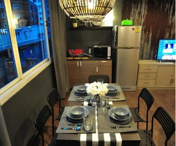 Tuk Tuk House 250m From Mrt Sirikit