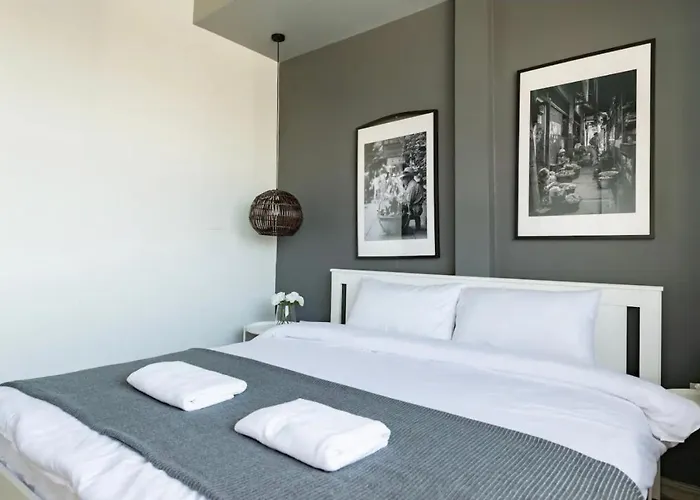 Tuk Tuk House 250m From Mrt Sirikit Апартаменты Бангкок