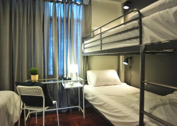 Апартаменты Tuk Tuk House 250m From Mrt Sirikit