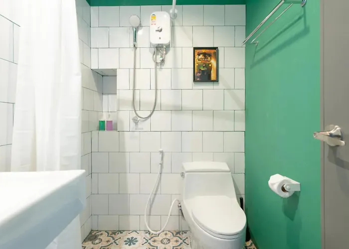 Tuk Tuk House 250m From Mrt Sirikit Бангкок