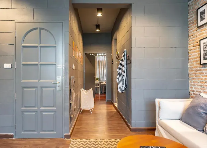 Tuk Tuk House 250m From Mrt Sirikit Апартаменты *